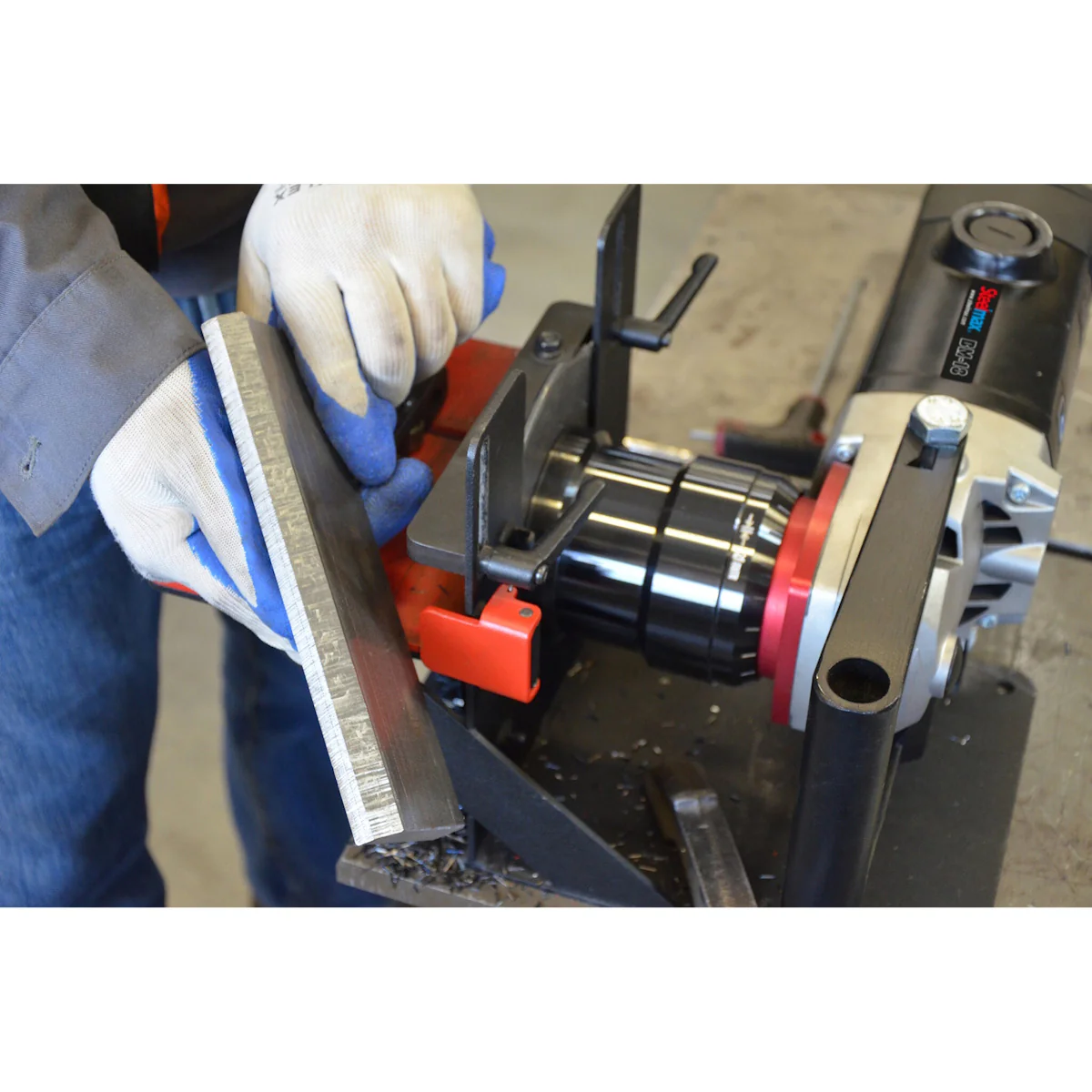 Steelmax 120V BM18 Portable Beveling Machine w/Radius Head (SM-BM18) - Image 4